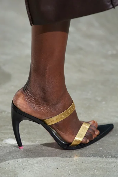 Look 33
